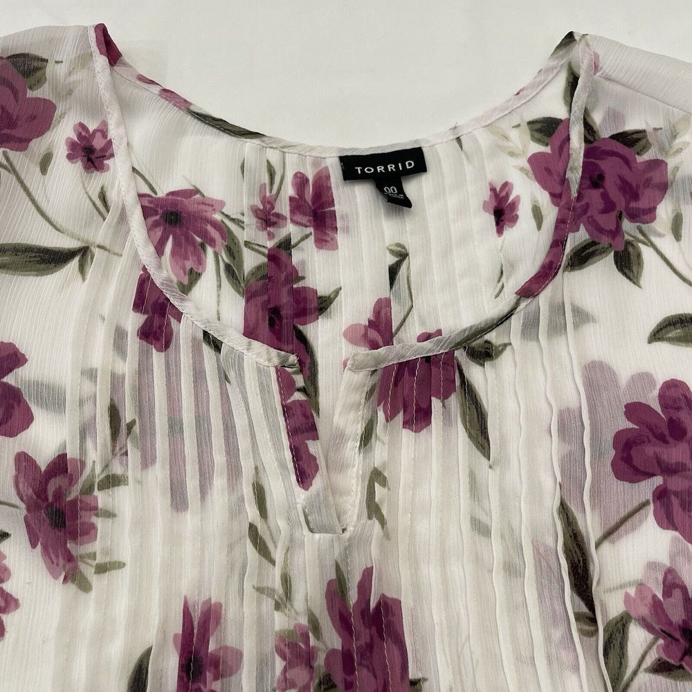 Torrid Floral Chiffon Blouse Pintuck Detail Ruched 3/4 Sleeve Flowy Women's M/L - Picture 5 of 10